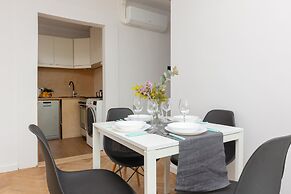 Apartment Retro Warsaw by Renters