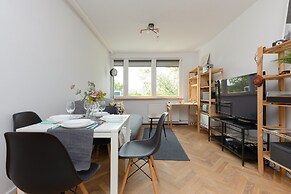Apartment Retro Warsaw by Renters