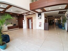 Cosmos Raj Plaza Jaipur