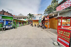 OYO 90768 Endrayanti Inn Syariah