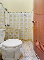 OYO 90768 Endrayanti Inn Syariah