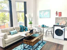 Kunda House Church Rd