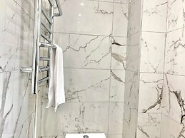 Kunda House Church Rd