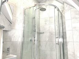 Kunda House Church Rd