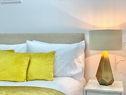 Kunda House Church Rd