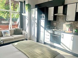 Kunda House Church Rd