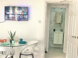 Kunda House Church Rd