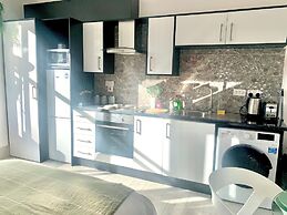 Kunda House Church Rd