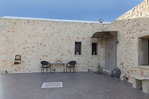 Heliopetra Lux Villa with private Pool