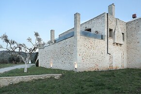 Heliopetra Lux Villa with private Pool