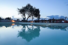 Heliopetra Lux Villa with private Pool