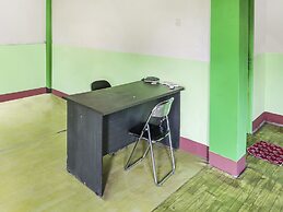 OYO 90825 Hotel Lizha 2