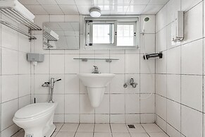 Sea Month Bed and Breakfast