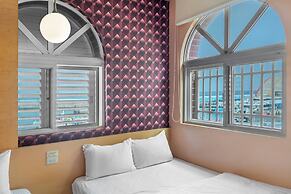 Sea Month Bed and Breakfast