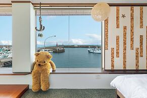 Sea Month Bed and Breakfast