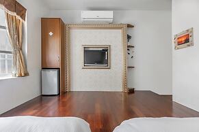 Sea Month Bed and Breakfast