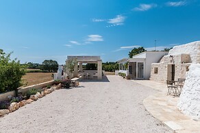 Trullo La Dolina by Wonderful Italy