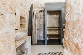 Trullo La Dolina by Wonderful Italy