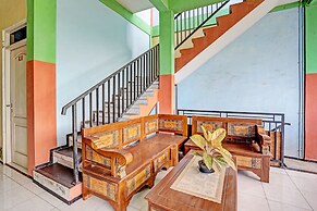 OYO 91572 Kost Esklusif Barokah