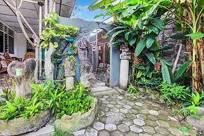 Hotel O Prawirotaman Near Keraton Yogyakarta Formerly Chez Laelik Gues