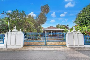 Hotel O Prawirotaman Near Keraton Yogyakarta Formerly Chez Laelik Gues