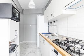 Modern Stylish Cozy Flat in the Heart of Kadikoy