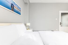 Modern Stylish Cozy Flat in the Heart of Kadikoy