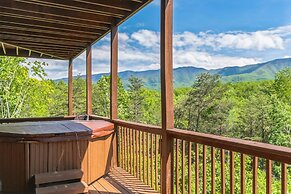 Heavenly Views - Amazing Mountain Views 8 Bedroom Cabin by Heavenly Vi