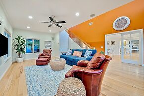 1185 Tamarack 4 Bedroom Home by RedAwning