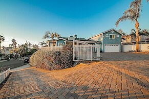 1185 Tamarack 4 Bedroom Home by RedAwning