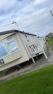 Remarkable 3-bed Caravan, Direct Beach Access