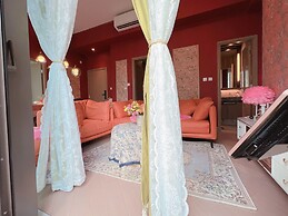 Beautiful 3-bedroom Apartment