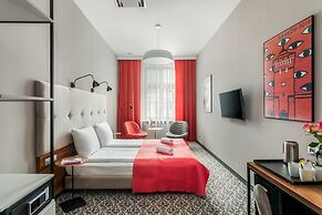 No.23 Premium Aparthotel