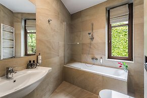 No.23 Premium Aparthotel