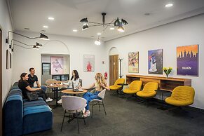 No.23 Premium Aparthotel