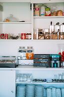 ARCA NOVA GUEST HOUSE & HOSTEL