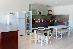 ARCA NOVA GUEST HOUSE & HOSTEL