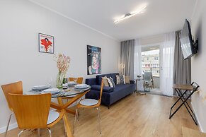 Sun Towers Lux by Renters Prestige