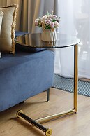 Sun Towers Lux by Renters Prestige