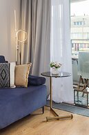 Sun Towers Lux by Renters Prestige