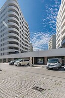 Sun Towers Lux by Renters Prestige