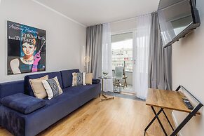 Sun Towers Lux by Renters Prestige