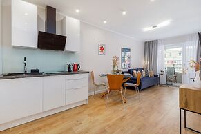 Sun Towers Lux by Renters Prestige