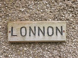 Lonnon Cottage