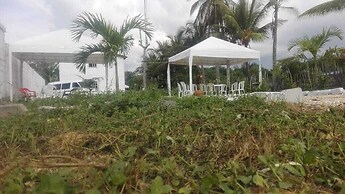 Al lado del mar Cabañas Polaris Coveñas