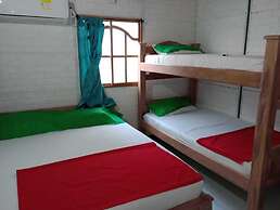 Al lado del mar Cabañas Polaris Coveñas