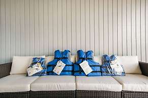 Lake House 1 in Davie