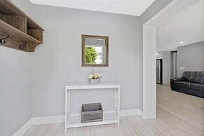 Lake House 1 in Davie