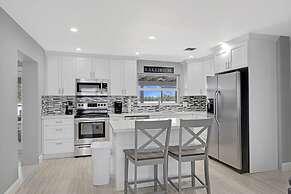 Lake House 1 in Davie