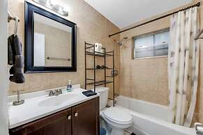 5140 Duplex in Oakland Park